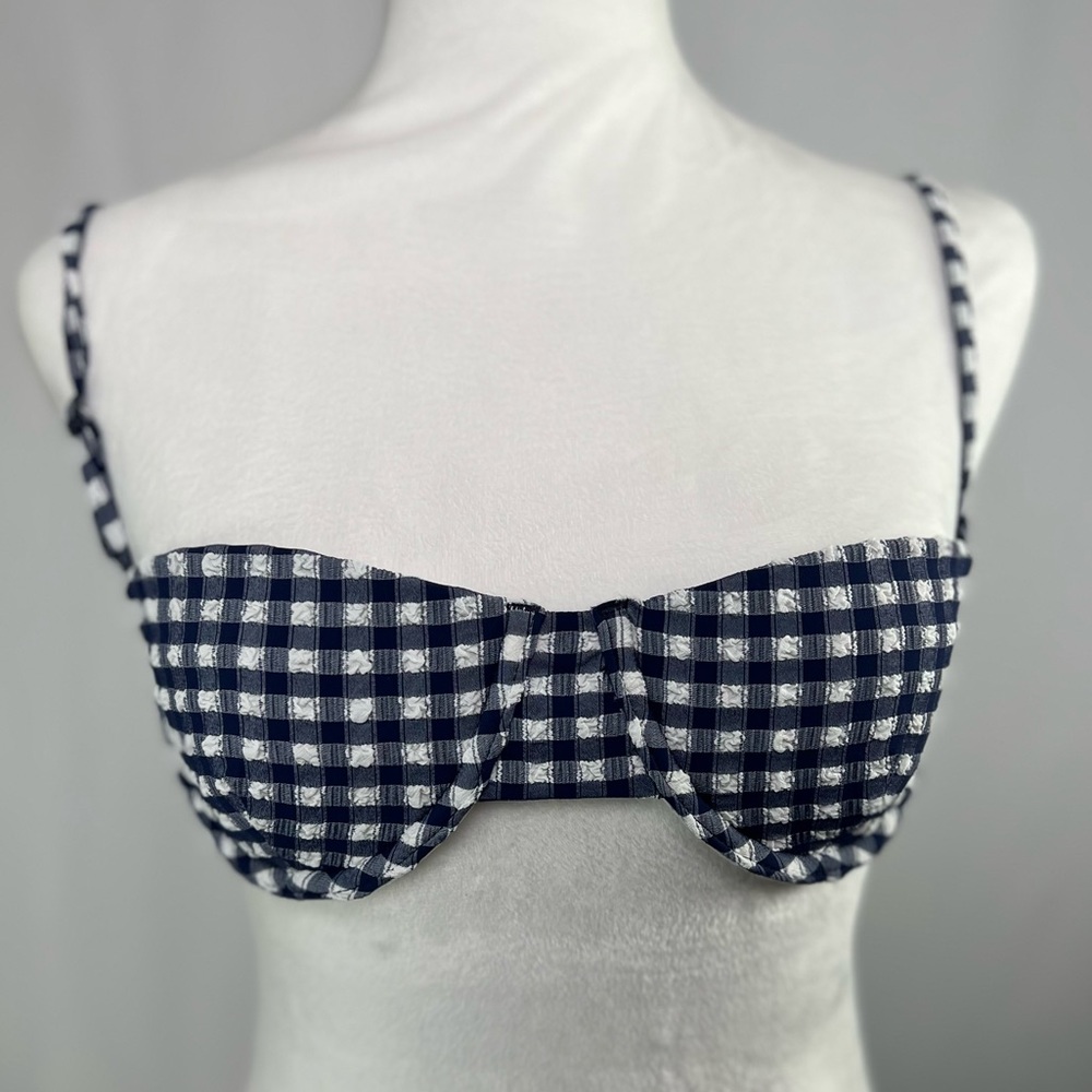 NEW / J.Crew bikini Top / B001